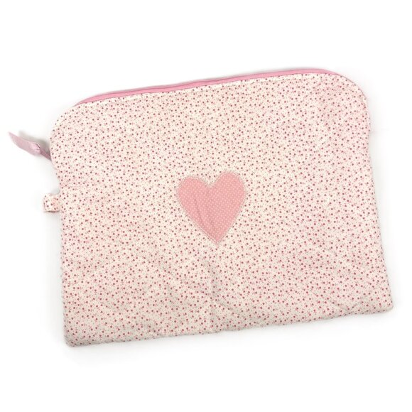 Handmade quilted laptop bag with zipper in pink polka dot and heart fabric - Picture 8 of 10